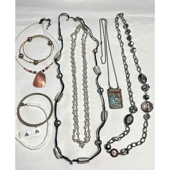 BOHO Mixed Jewelry Set With Necklaces Bracelets & Earrings - Picture 9 of 9